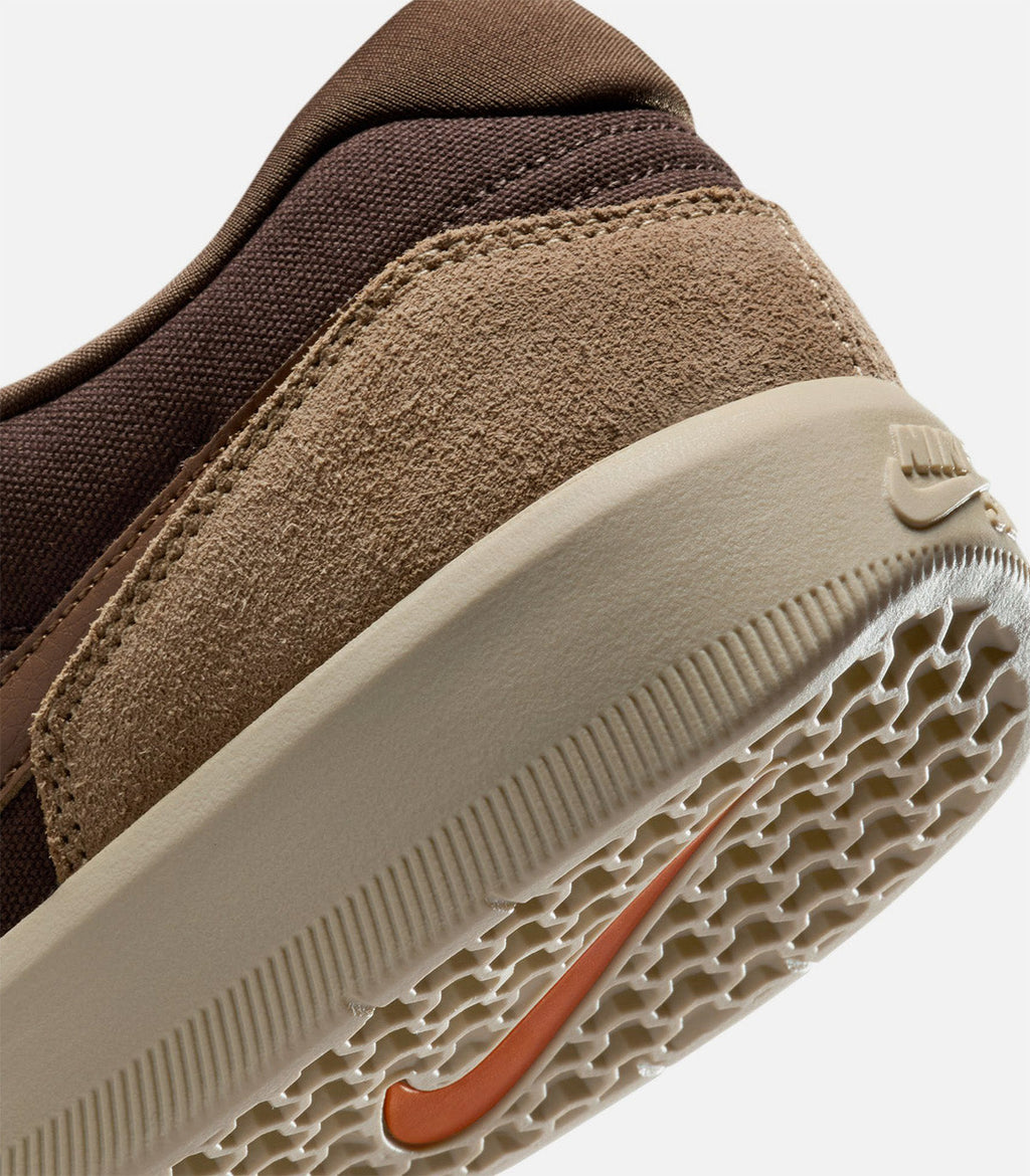 Nike SB Force 58