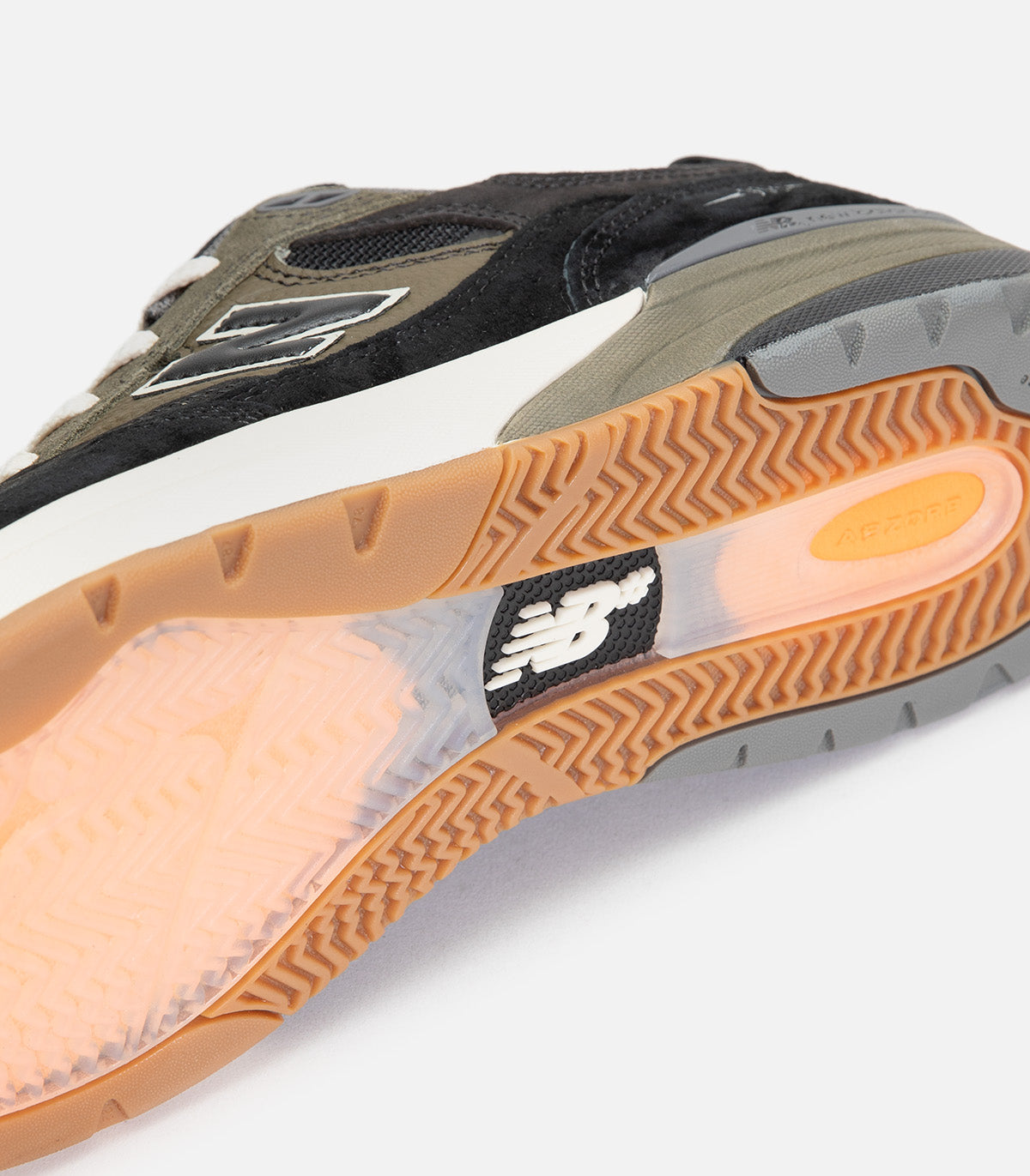 New Balance Numeric Reynolds 933