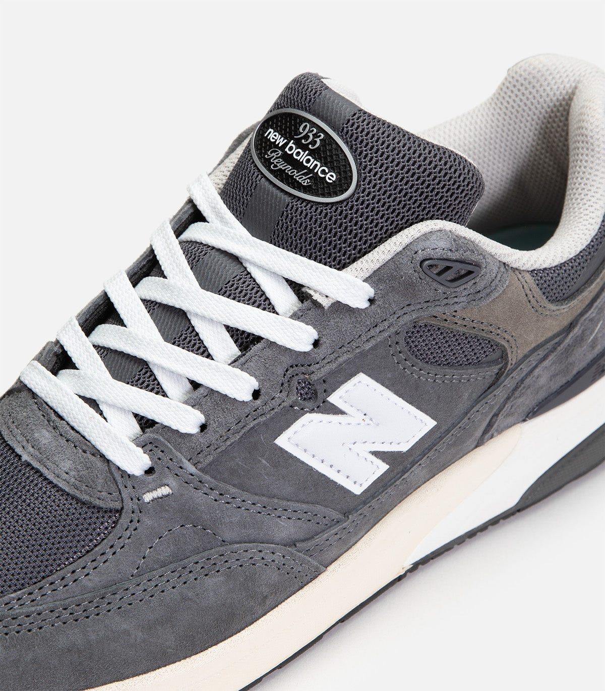 New Balance Numeric Reynolds 933