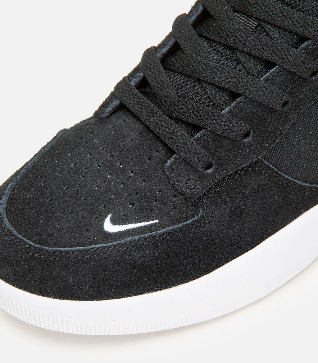 Nike SB Force 58